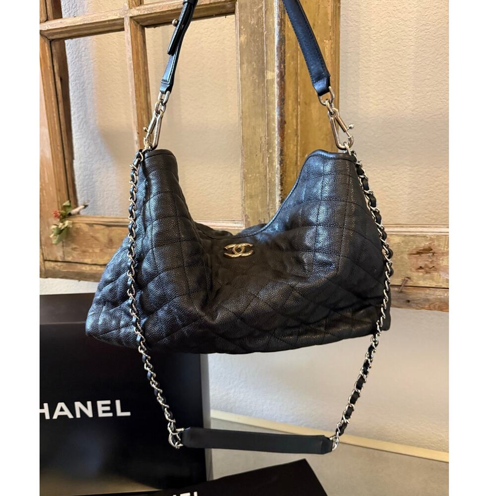 CHANEL Chanel Hobo 2WAY chain shoulder/handbag Black caviar leather. Silver Hard